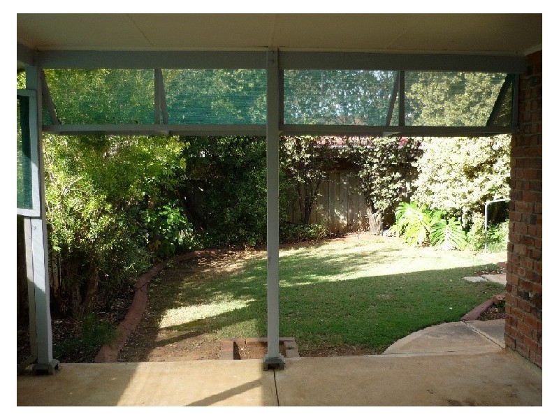 24 Chapman Avenue, Mclaren Vale SA 5171