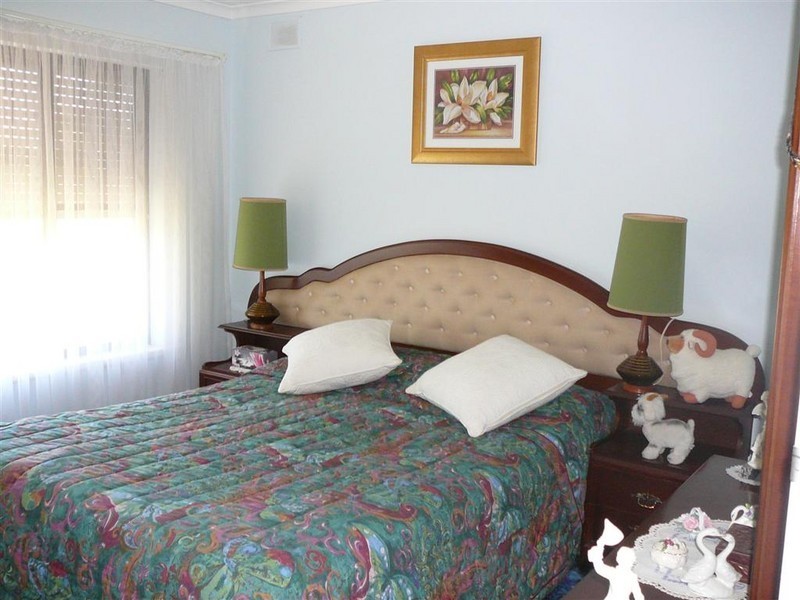 34 St Peters Terrace, Willunga SA 5172