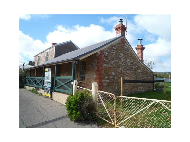 17 Aldinga Road, Willunga SA 5172