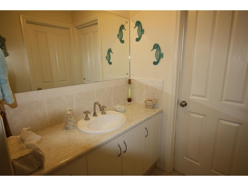 55 Greenlees Parade, Aldinga Beach SA 5173