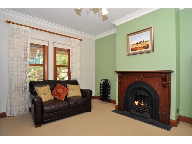 6 Hailstone Lane, Willunga SA 5172