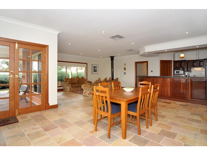 6 Hailstone Lane, Willunga SA 5172