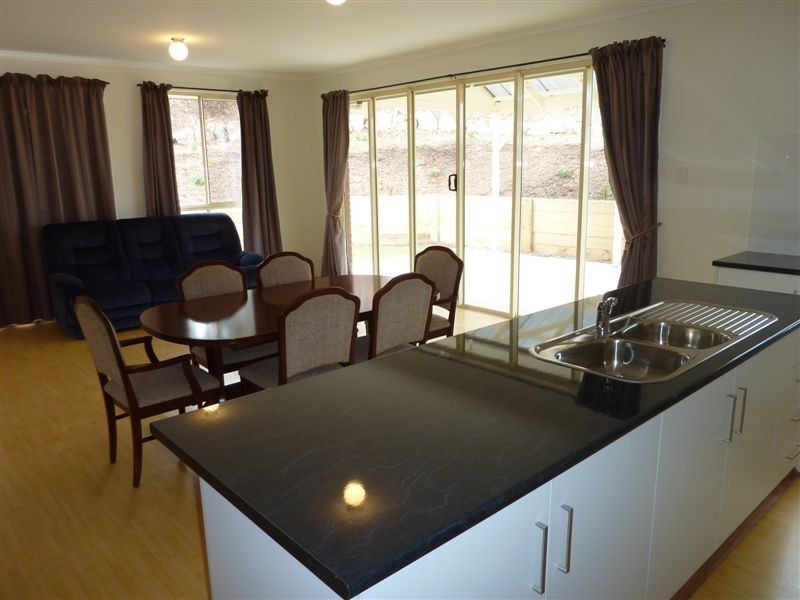 Lot 111 Eyre Ct, Mount Compass SA 5210