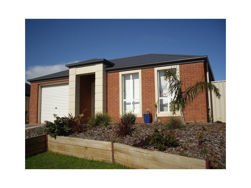 18 Caronia Cove, Sellicks Beach SA 5174