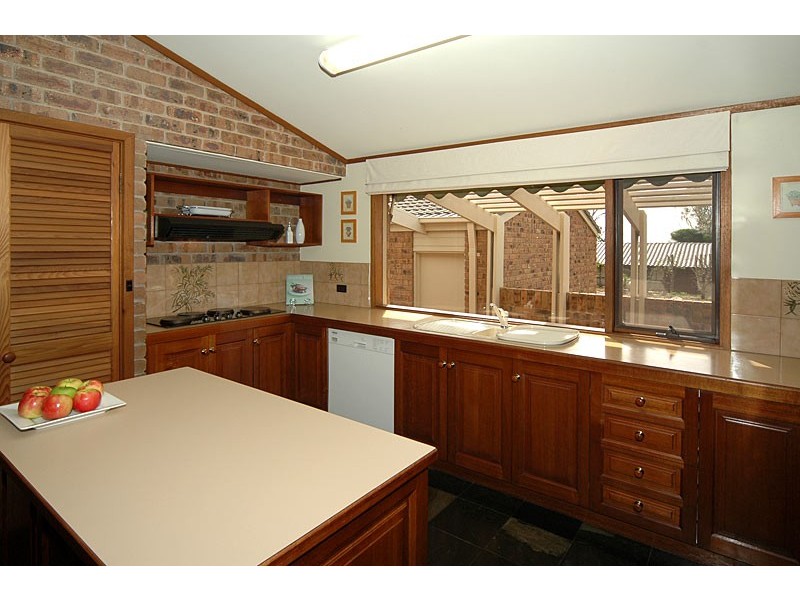 26 Domain Street, Moana SA 5169