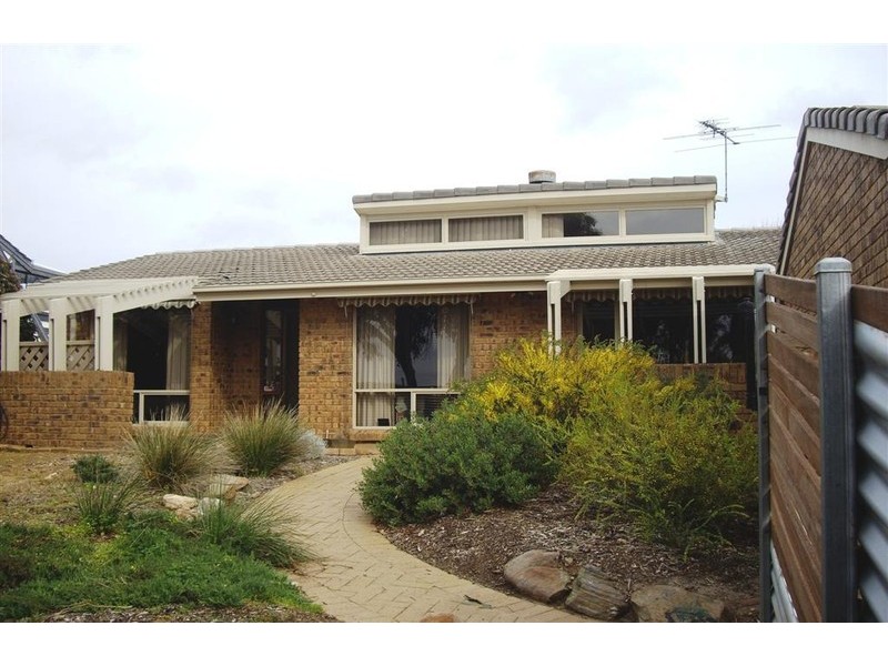 26 Domain Street, Moana SA 5169