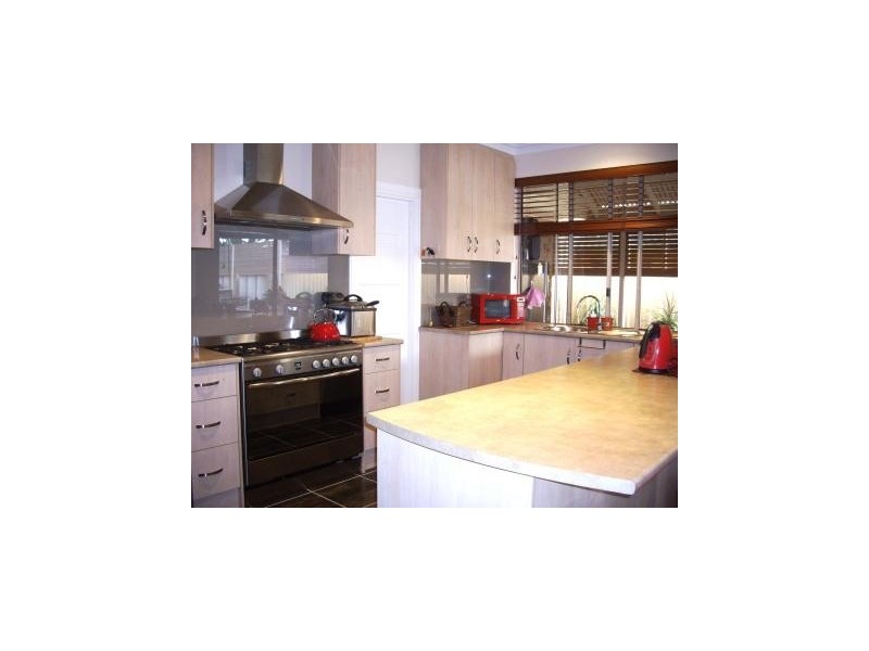 17 Jamieson Street, Moana SA 5169