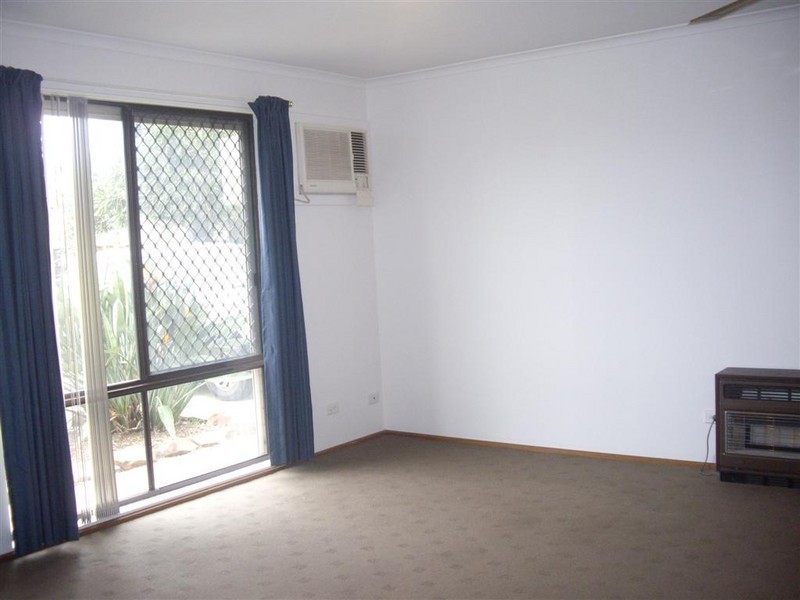 11  Helmsman Tce, Seaford SA 5169