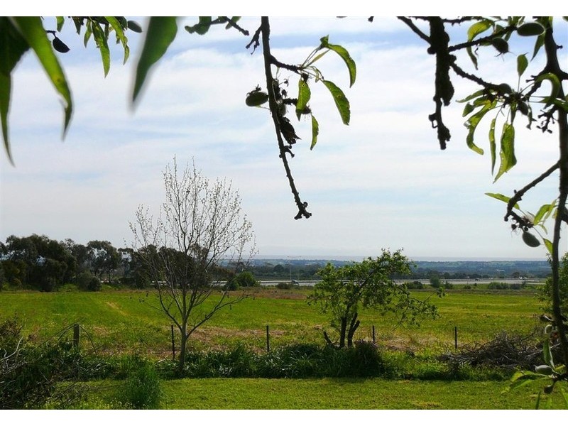 50 Giles Road, Willunga SA 5172
