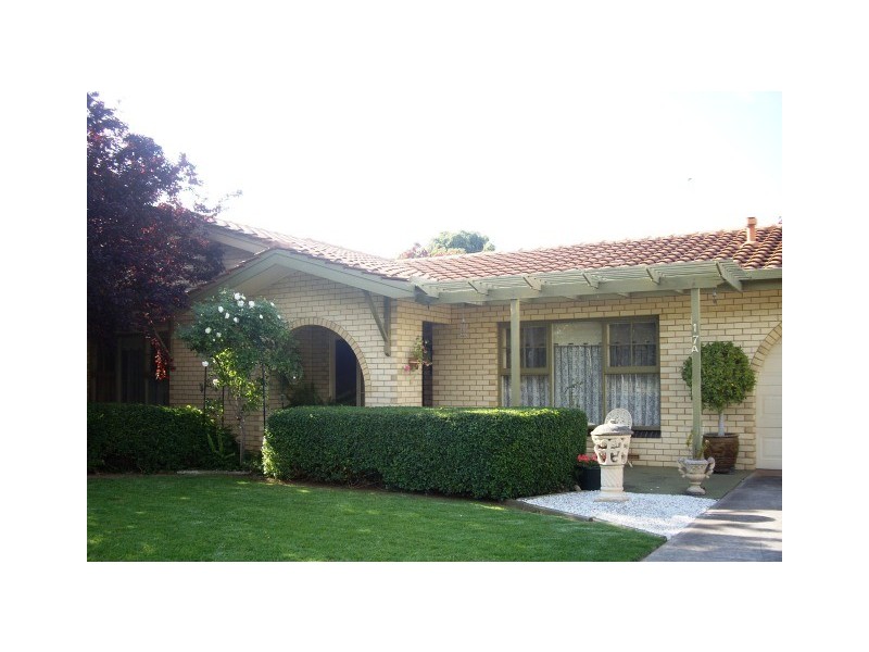 17A George Street, Marion SA 5043