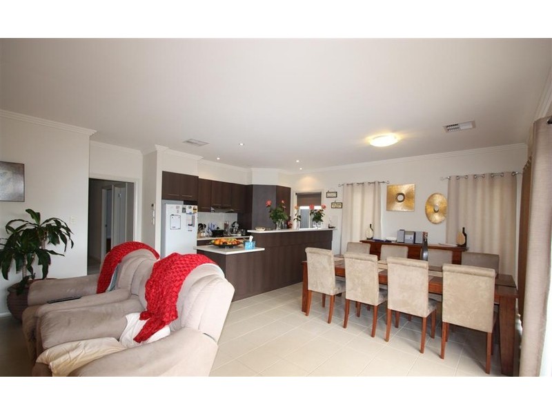 47 Harvey Crescent, Aldinga Beach SA 5173
