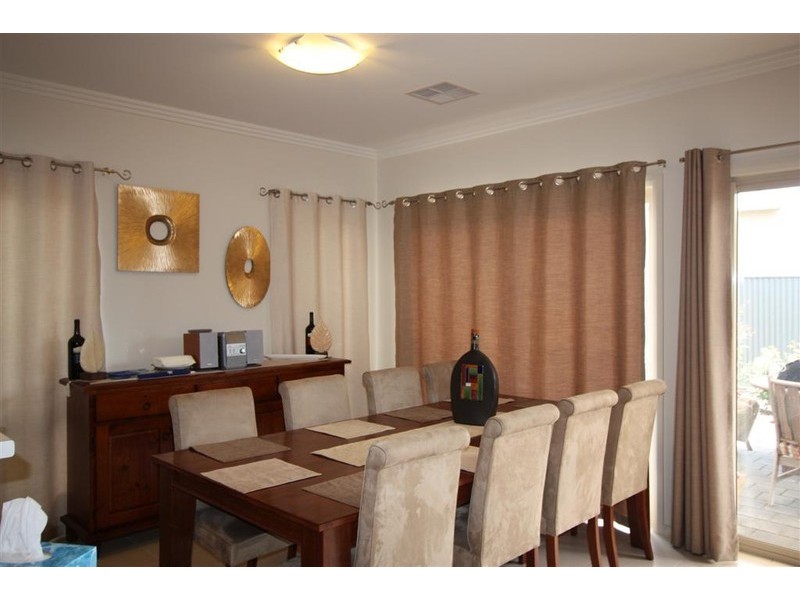 47 Harvey Crescent, Aldinga Beach SA 5173