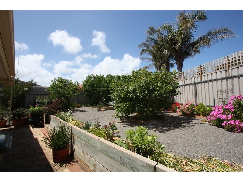 12 Paignton Close, Moana SA 5169