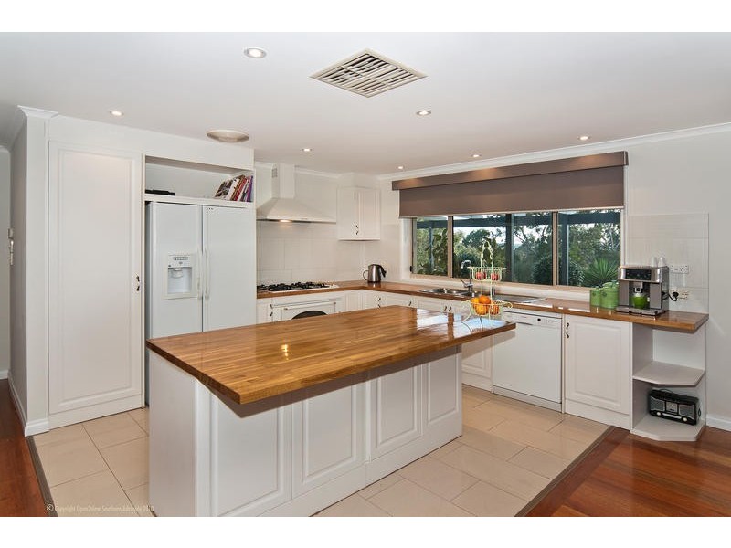 54 Clarendon Road, Chandlers Hill SA 5159