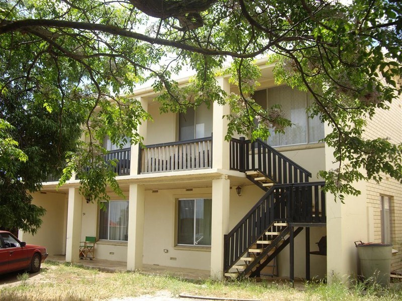 5 First Avenue, Moana SA 5169