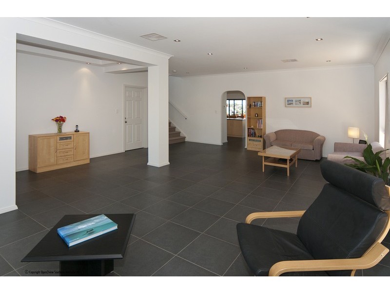 121 Grand Boulevard, Seaford Rise SA 5169
