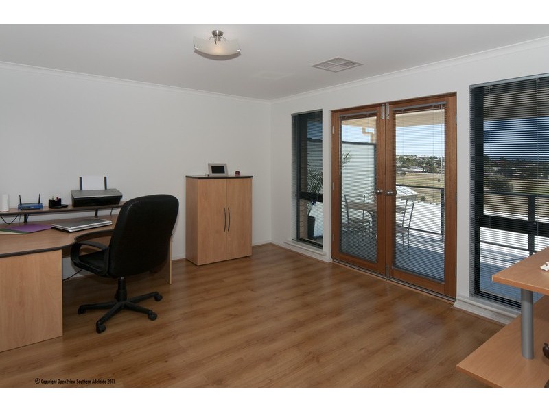 121 Grand Boulevard, Seaford Rise SA 5169