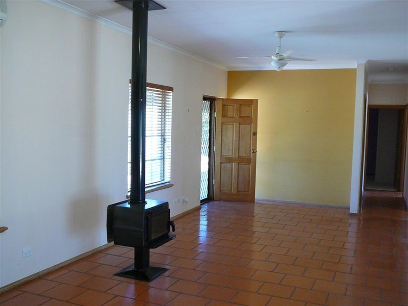 3 Digby Avenue, Mclaren Vale SA 5171