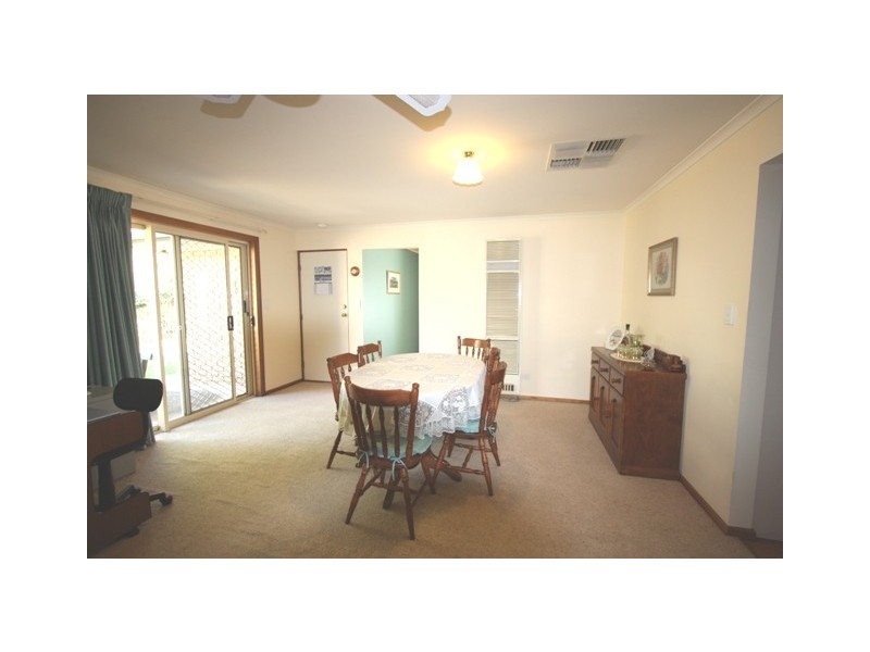 11 Nashwauk Crescent, Moana SA 5169