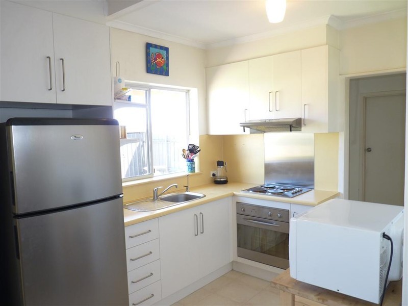 Unit 4, 16 Alexander Terrace, Port Noarlunga SA 5167