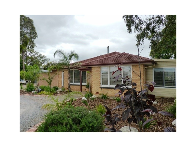 16 Main Road, Mclaren Flat SA 5171