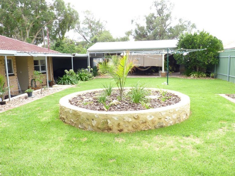 16 Main Road, Mclaren Flat SA 5171