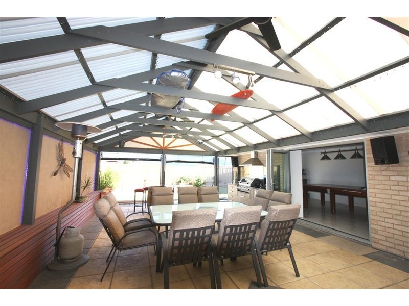 18 Mast Avenue, Seaford Meadows SA 5169