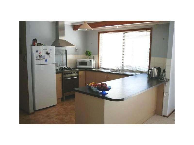 1 St Lukes Street, Willunga SA 5172