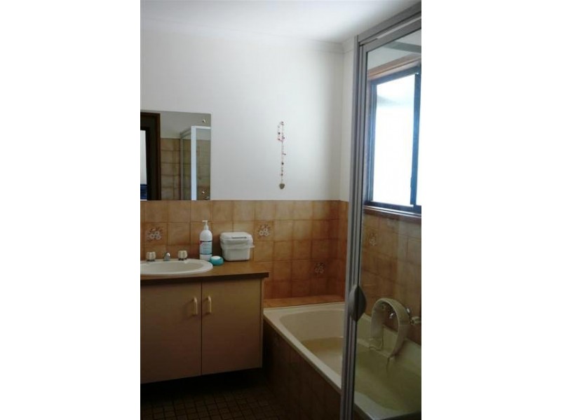 1 St Lukes Street, Willunga SA 5172