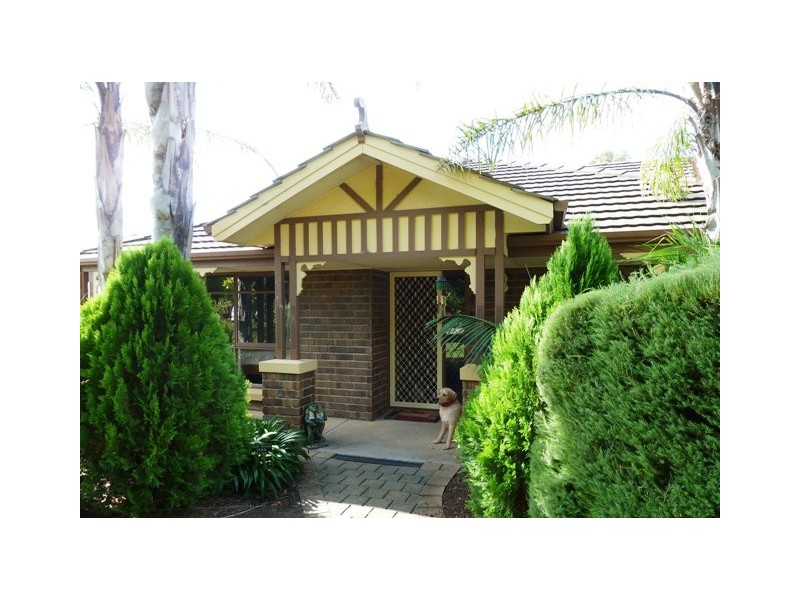 5 Bastian Court, Willunga SA 5172