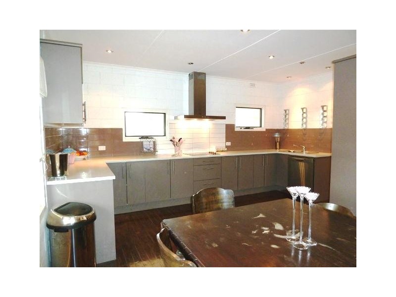 41 Baden Terrace, O’sullivan Beach SA 5166