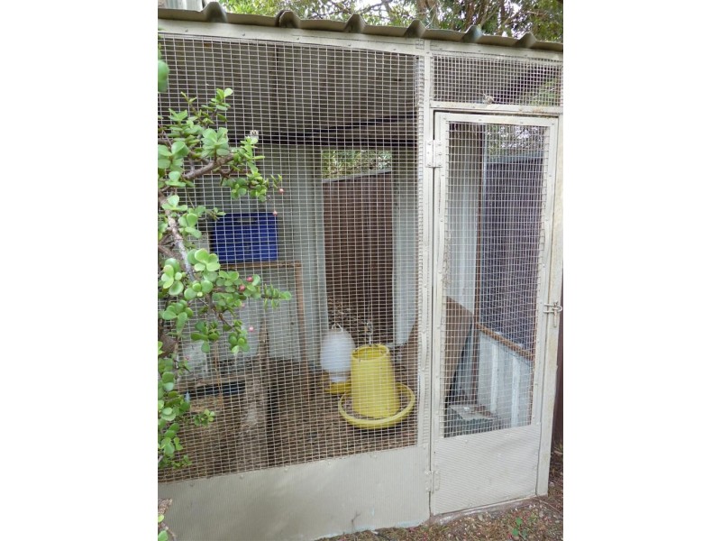 4 Hardy Avenue, Mclaren Vale SA 5171