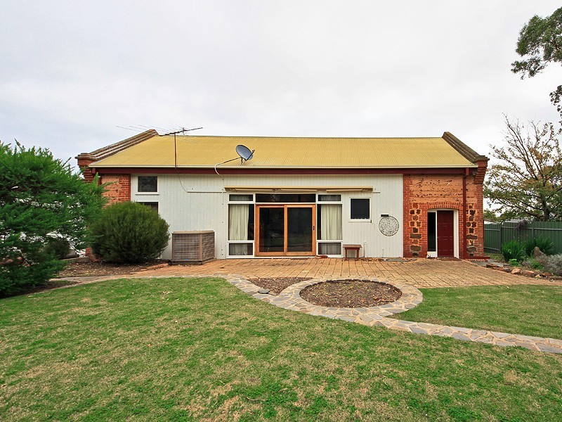 39 Tatachilla Road, Mclaren Vale SA 5171