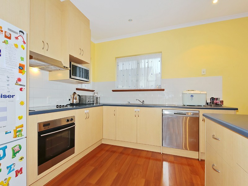 4 Sunset Court, O’sullivan Beach SA 5166