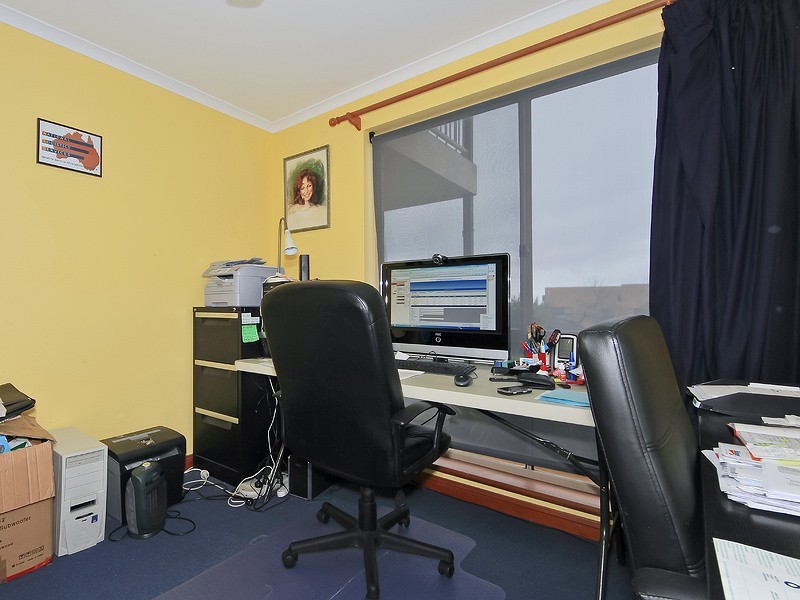 4 Sunset Court, O’sullivan Beach SA 5166