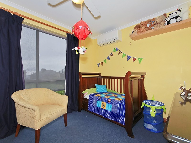 4 Sunset Court, O’sullivan Beach SA 5166