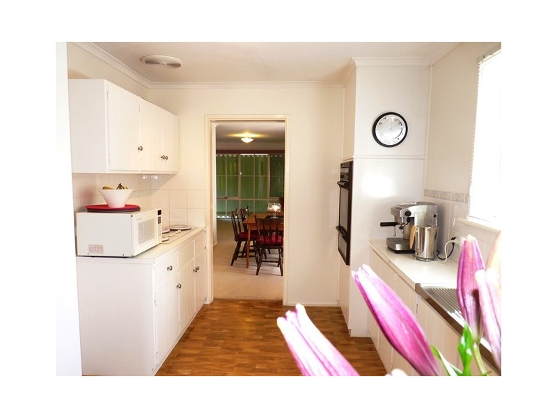 2 DUVAL DRIVE, Morphett Vale SA 5162