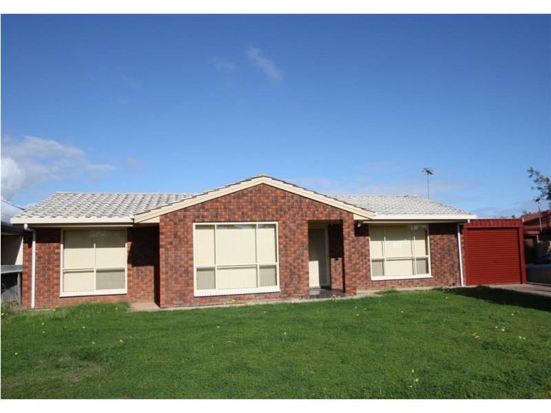 9 Leaker Avenue, Aldinga Beach SA 5173
