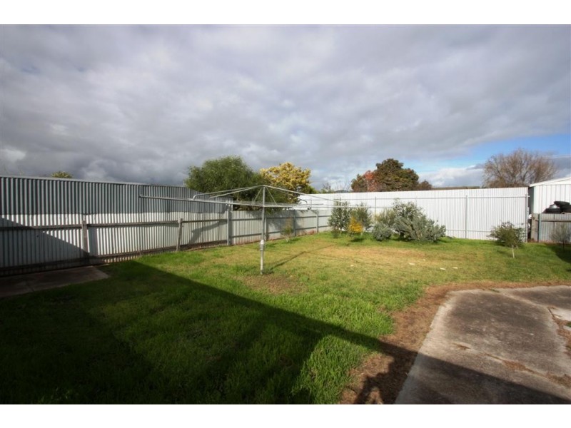 9 Leaker Avenue, Aldinga Beach SA 5173