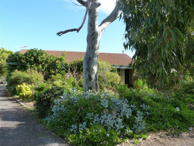 20 First Avenue, Moana SA 5169