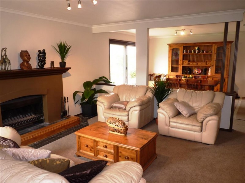 55 BELL ROAD, Blewitt Springs SA 5171