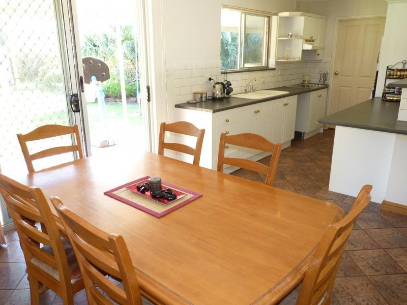51 Hamilton Road, Aldinga Beach SA 5173