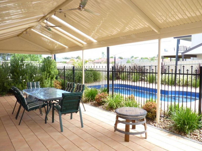 17 Grapevine Lane, Mclaren Vale SA 5171