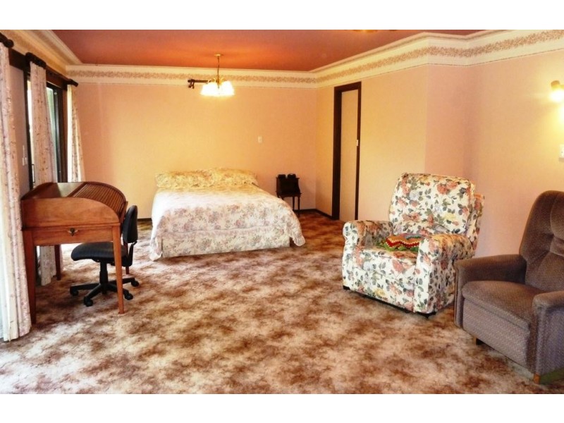 23-25 Peters Terrace, Mount Compass SA 5210