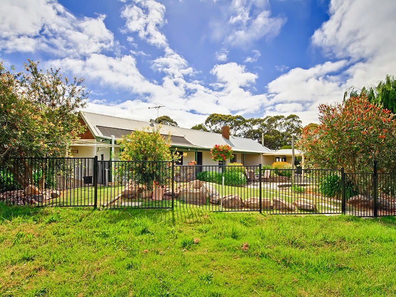 49 Oakley Road, Mclaren Flat SA 5171