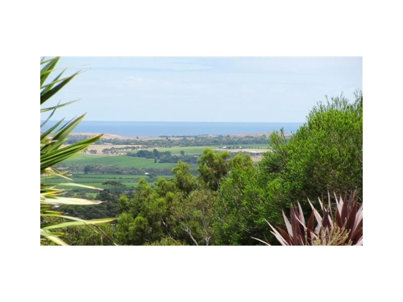 16 St. Matthew’s Street, Willunga SA 5172