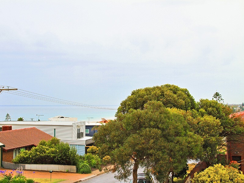 47 Lennard Drive, Moana SA 5169