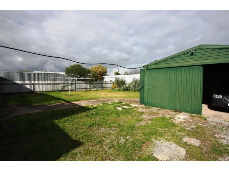 9 Leaker Avenue, Aldinga Beach SA 5173