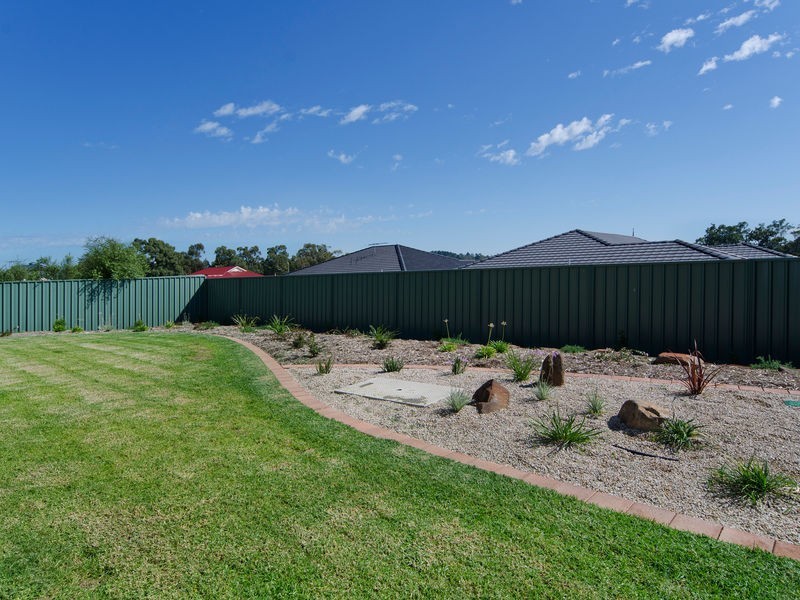 3 Spring Crescent, Mclaren Flat SA 5171