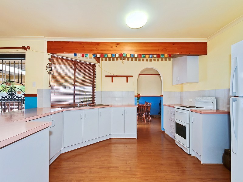 18 Seabreeze Crescent, Maslin Beach SA 5170